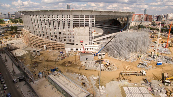 Реконструкция Екатеринбург арены - фото на startfootball.info